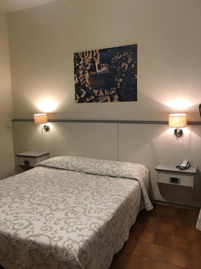 Hotel Ai Tufi Sienne
