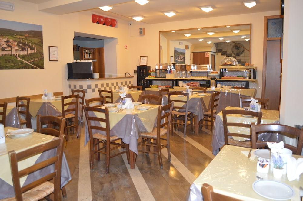 Ai Tufi Hotel 3*