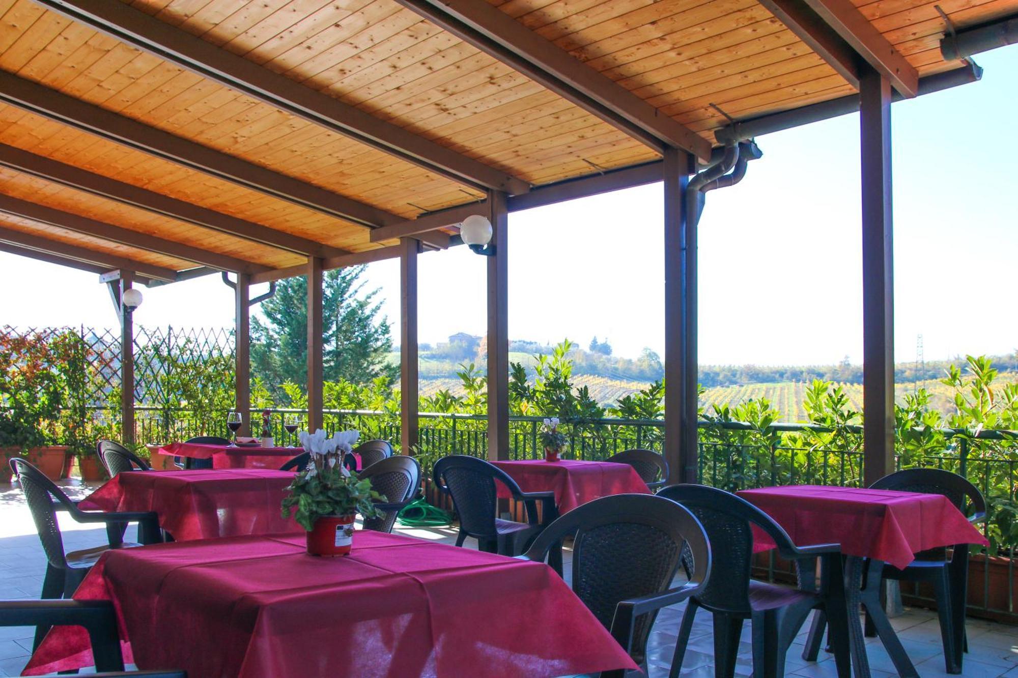 Ai Tufi Hotel 3*